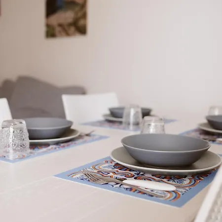 Relais Rondinelle דירה *